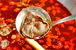 本地人都要去打卡的成都火锅：LD体育在线·（中国）官方网站清油火锅！